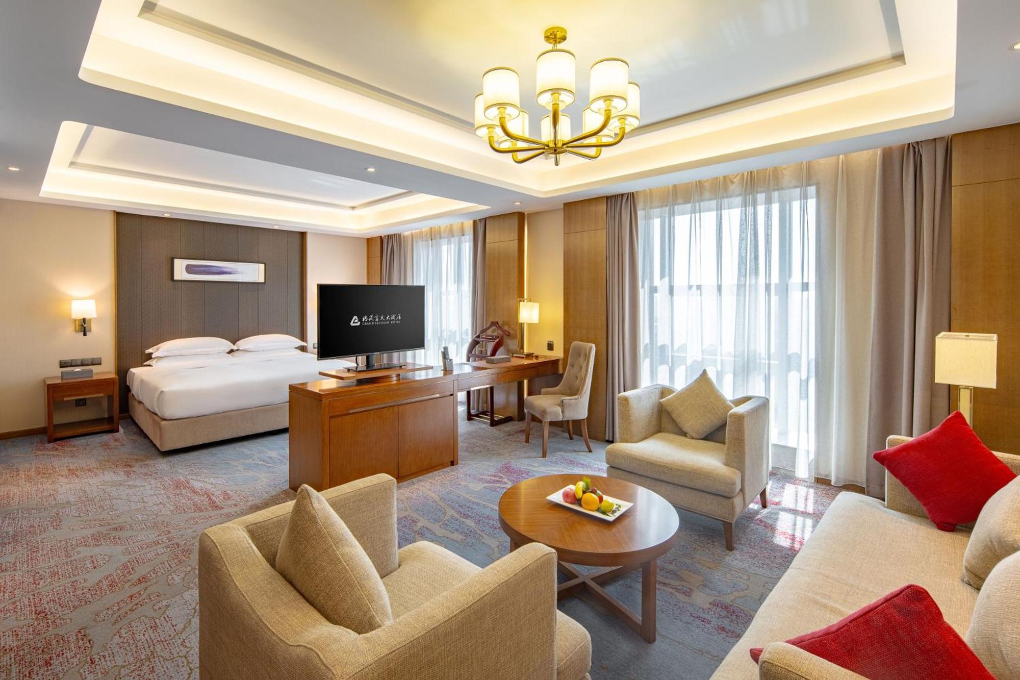 Wan Yue Grand Skylight Hotel Shenzhen Exterior photo