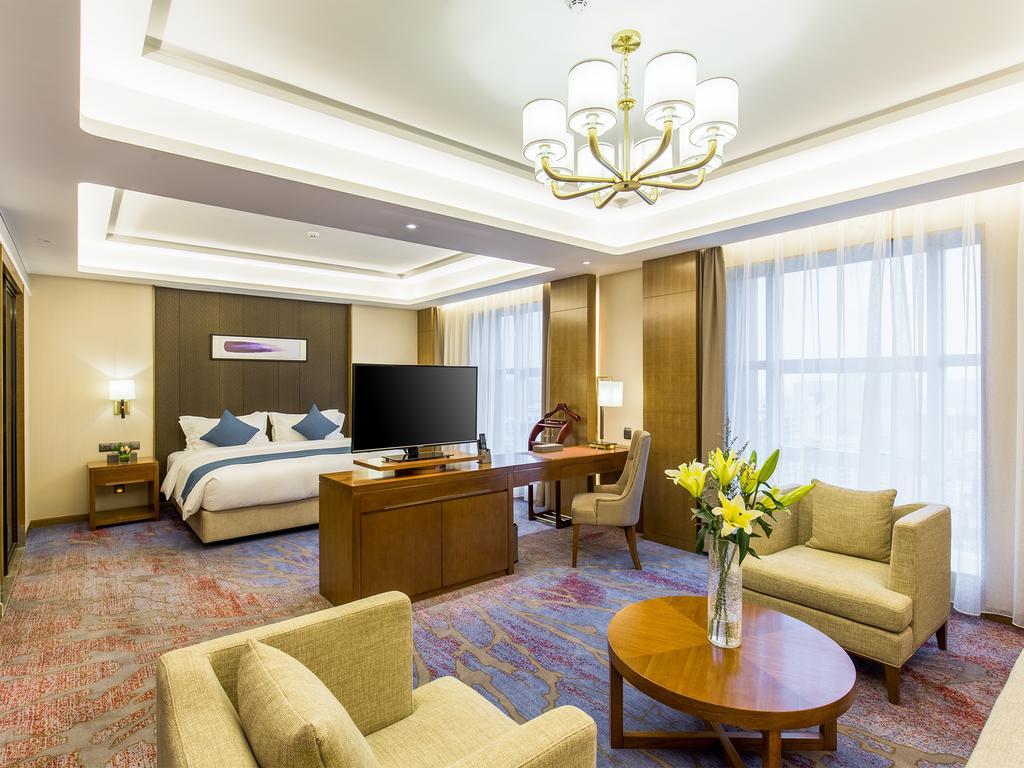 Wan Yue Grand Skylight Hotel Shenzhen Exterior photo
