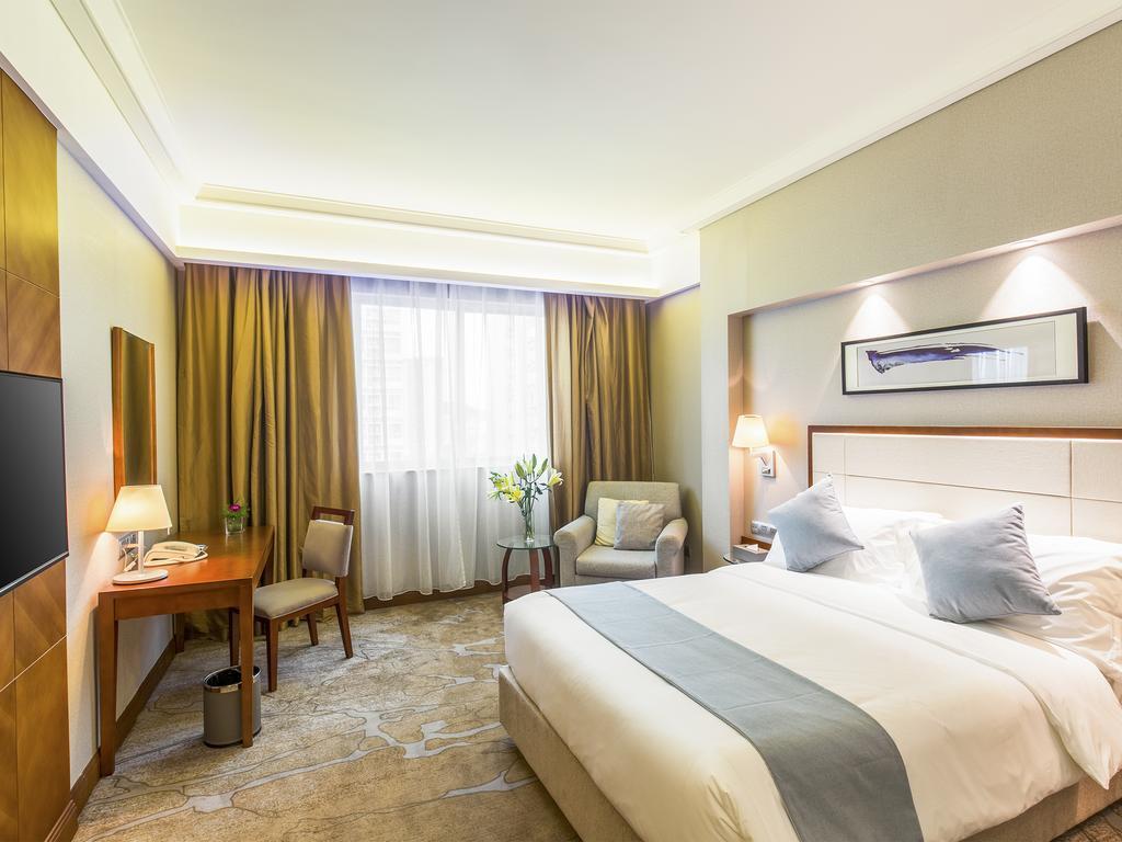Wan Yue Grand Skylight Hotel Shenzhen Exterior photo