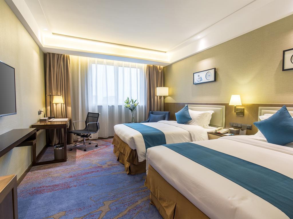 Wan Yue Grand Skylight Hotel Shenzhen Exterior photo